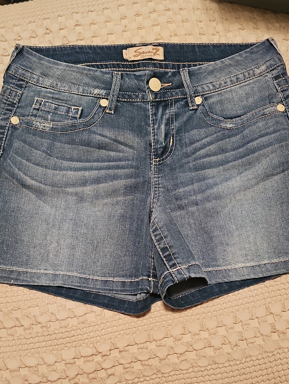 Seven7 Medium Wash Denim Jean Shorts Size 8